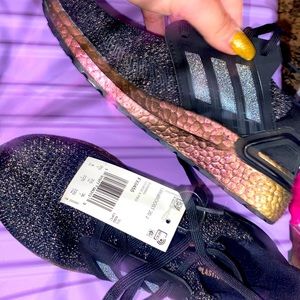 ULTRABOOST 20 brand new